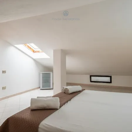 Domo Mea-house Live Express كوارتو سانتيلينا