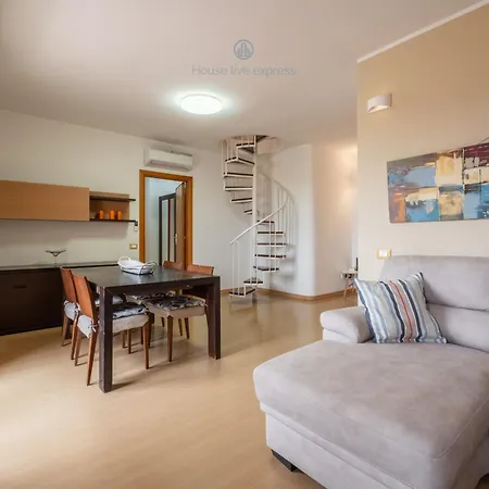 Appartamento Domo Mea-house Live Express *